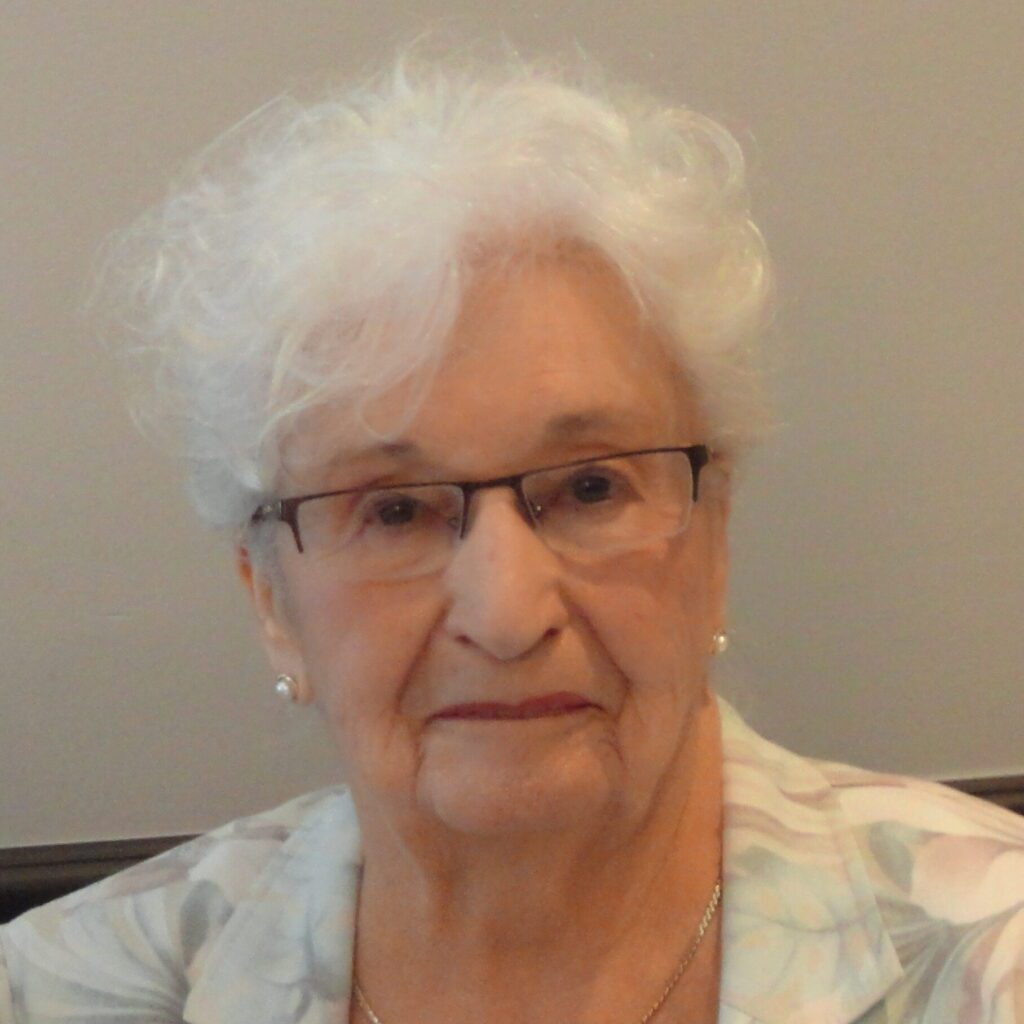 Estelle Roy Trahan