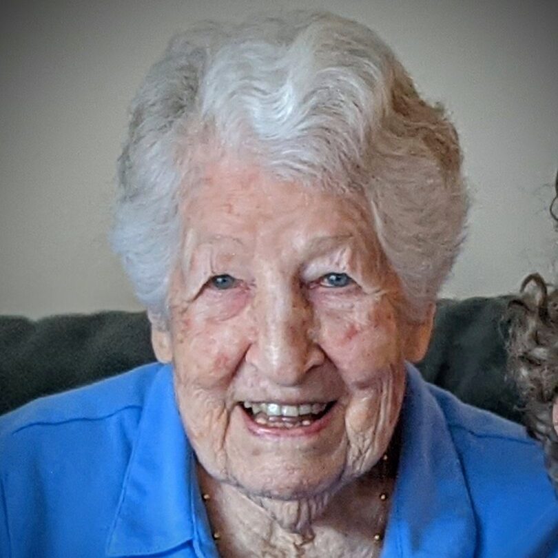 Jeanne (Jeannette) Larose Trépanier