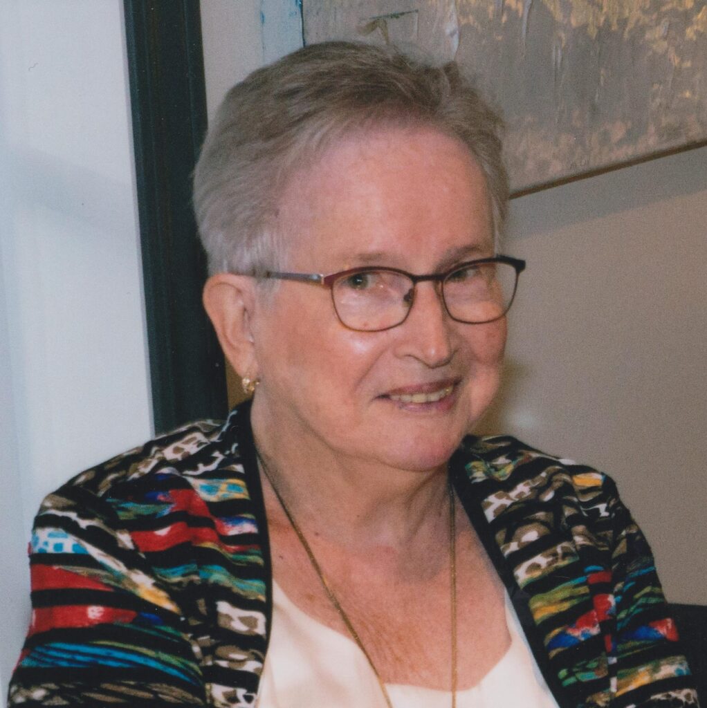 Jeannine  Houle